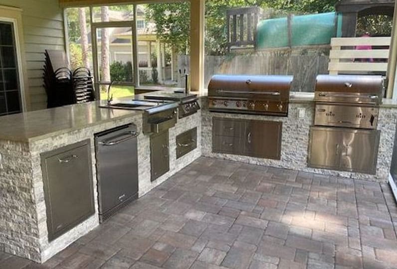 outdoor kitchen builder photo